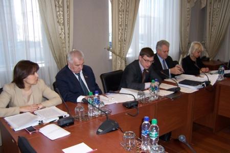 В Казани состоялся «круглый стол» о мерах государственной защиты семей, имеющих детей дошкольного возраста