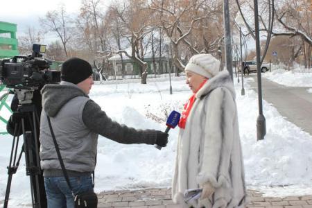 Тюменские коммунисты провели митинг в поддержку Крыма