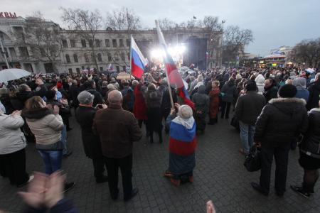 «Отстаивайте же Севастополь!». Поездка в Крым и Севастополь делегации ВЖС "Надежда России" и депутатов-коммунистов Госдумы