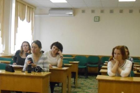 УралПолит.Ру об участии коммунистов в круглом столе в Кургане по теме: «Политические итоги. Февраль»