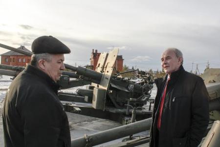 Рабочая поездка депутата-коммуниста Вячеслава Тетёкина по регионам «большой» Тюменской области