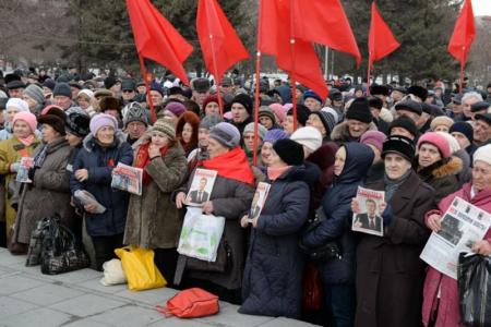 Новосибирск. Митинг на пл.Ленина: Три тысячи новосибирцев поддержали единого кандидата от оппозиции Анатолия Локтя