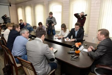 Анатолий Локоть предлагает Новосибирску стать побратимом Севастополя