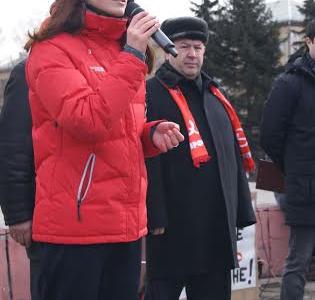 Комсомольцы Красноярска провели митинг под девизом «Скажи «Нет!» неонацизму!»