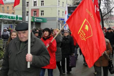 У каждого поколения своя Курская битва! В Курске прошел митинг в поддержку русскоязычного населения Украины