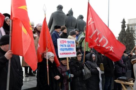 Новосибирск. Митинг на пл.Ленина: Три тысячи новосибирцев поддержали единого кандидата от оппозиции Анатолия Локтя