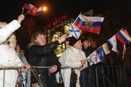 «Отстаивайте же Севастополь!». Поездка в Крым и Севастополь делегации ВЖС "Надежда России" и депутатов-коммунистов Госдумы
