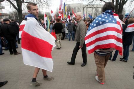 В семье не без урода… Белорусские майданутые устроили шабаш в самом Минске