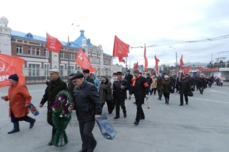 Томские коммунисты почтили память Владимира Ильича Ленина