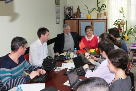 Первоапрельская пресс-конференция лидеров Саратовского обкома КПРФ