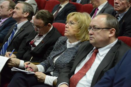 В Подмосковье начался семинар-совещание партийного актива КПРФ