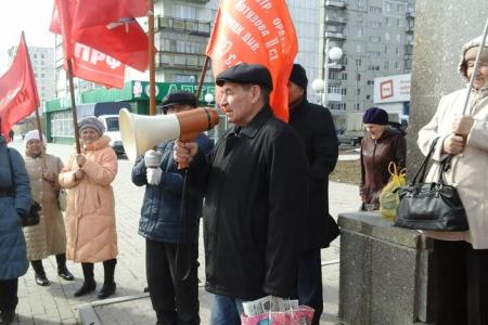 Тюменская область. Тобольские коммунисты в день рождения Владимира Ильича Ленина провели два митинга