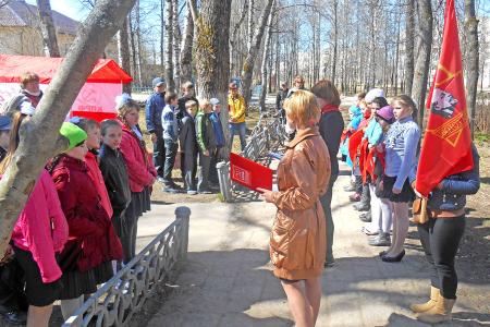 Ивановская область. Посвящение в пионеры в поселке Савино