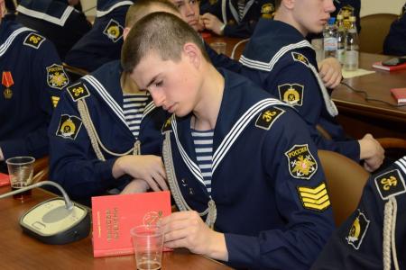 Курсанты-нахимовцы побывали в гостях во фракции КПРФ