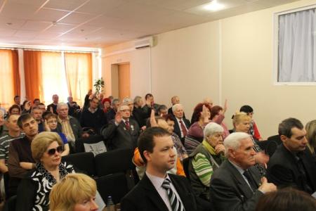 Фракция КПРФ в Думе Великого Новгорода отчиталась о своей работе перед новгородскими коммунистами