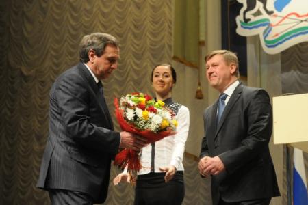 Коммунист А.Е. Локоть официально вступил в должность мэра Новосибирска
