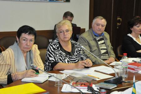 Коммунисты в Госдуме провели круглый стол по проблемам любительского садоводства