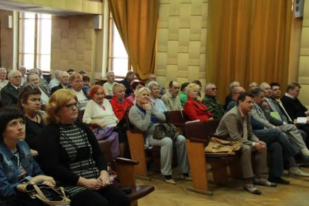 Республика Крым. В Симферополе состоялись торжественное собрание коммунистов и праздничный концерт, посвященные 144-й годовщине со Дня рождения В.И. Ленина