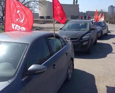 Волгоград. Тракторозаводские коммунисты призывают спасти памятники района