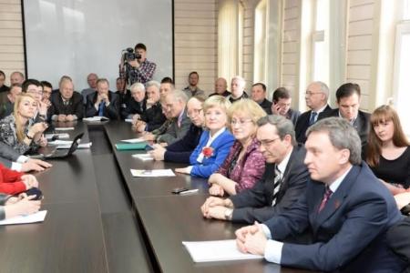 Зампред ЦК КПРФ Иван Мельников встретился с новосибирскими коммунистами