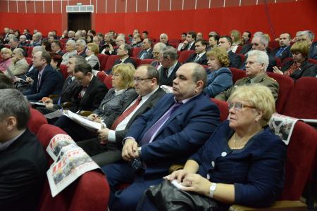 В Подмосковье начался семинар-совещание партийного актива КПРФ