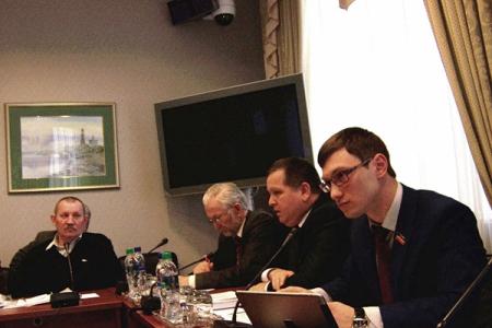 Татарстан, Казань: «Необходим новый региональный закон, обеспечивающий защиту обманутых дольщиков. Отчитываться надо не домами, а людьми!»
