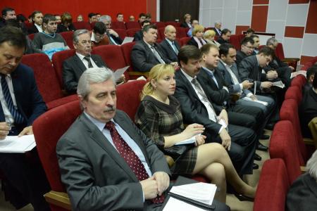 В Подмосковье начался семинар-совещание партийного актива КПРФ