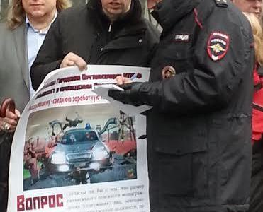 Вопрос московских пикетчиков Путину: «Почему в Москве, как и на Украине не разрешают провести референдум?»