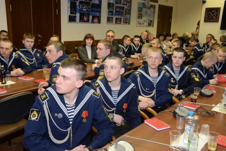 Курсанты-нахимовцы побывали в гостях во фракции КПРФ