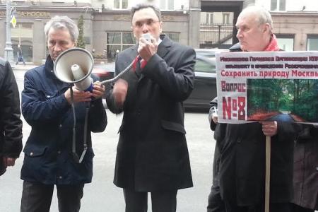 Вопрос московских пикетчиков Путину: «Почему в Москве, как и на Украине не разрешают провести референдум?»