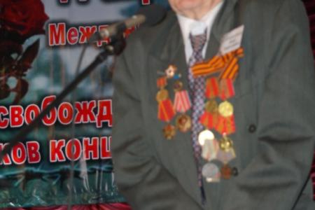 Забайкальский край. Коммунисты и активисты движения «Дети войны» провели урок мужества для школьников в День освобождения узников концлагерей