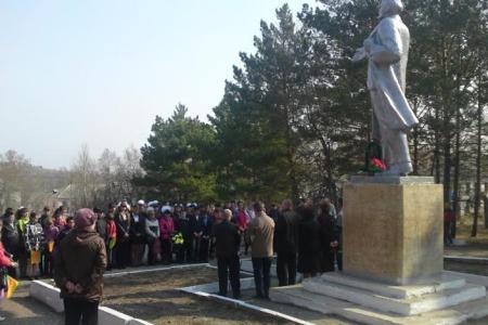 Забайкальский край. Памятник Ленину в Первомайске восстановлен