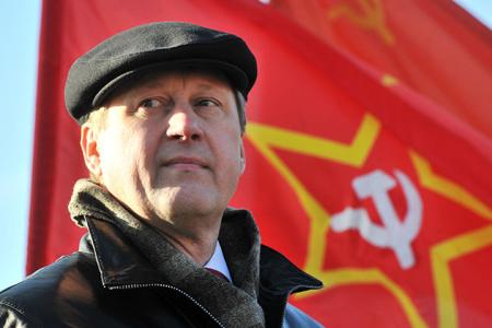 Новосибирск в красных тонах