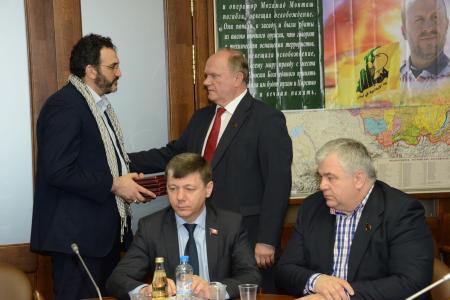 Г.А. Зюганов наградил памятной медалью ЦК КПРФ ливанских журналистов, проявивших мужество и самоотверженность в ходе конфликта в Сирии
