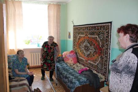 За 420 километров от Тюмени – на встречу с жителями Викуловского района