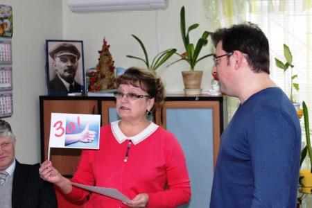 Первоапрельская пресс-конференция лидеров Саратовского обкома КПРФ