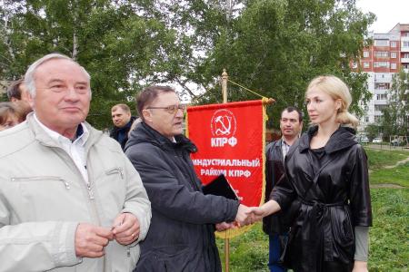 С.И. Юрченко провел встречу с избирателями Барнаула