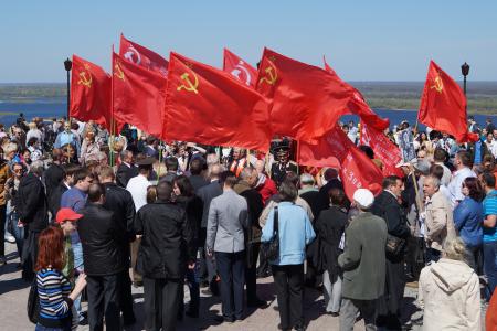 Возложение цветов и митинг нижегородских коммунистов в честь Дня Победы