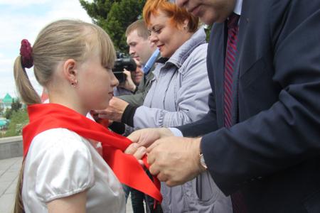 Экологическая акция "Сосенки". Как отметили День пионерии в Омской области