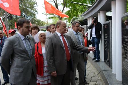 6 мая Г.А. Зюганов провел встречи в столице Республики Крым - городе Симферополе