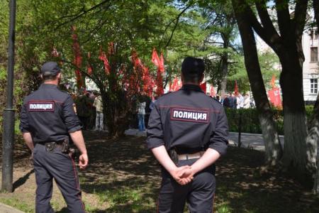 Первомай в Туле: красным не по пути с сине-голубыми!