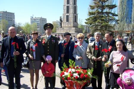 Казань. День Победы. Коммунисты почтили память павших в Великой Отечественной войне
