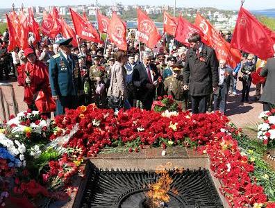 Мы победили под красным знаменем! Праздник 9 мая в Чебоксарах