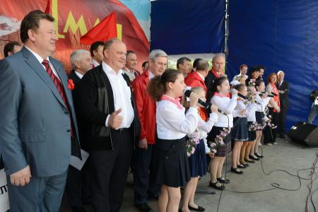 «Антинародное правительство Медведева должно быть отправлено в отставку!» Шествие и митинг в Москве