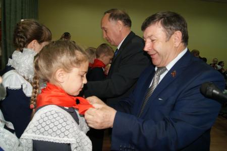 «Светя другим, сгораю сам!». День пионерии в Красноярском крае