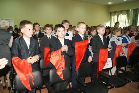 «Светя другим, сгораю сам!». День пионерии в Красноярском крае