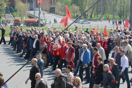 «Антинародное правительство Медведева должно быть отправлено в отставку!» Шествие и митинг в Москве