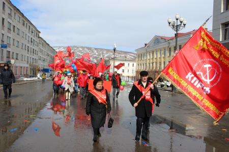 Первомай встретили в Магадане