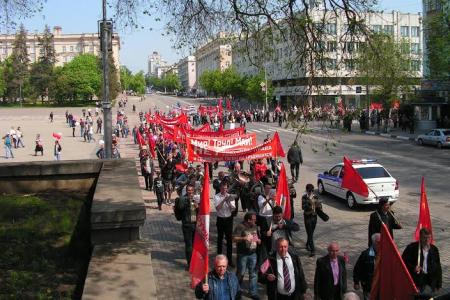 1 мая в Белгороде прошла праздничная демонстрация и состоялся митинг