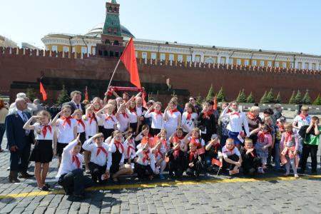 Клятва во имя добра и справедливости. На Красной площади прошел пионерский праздник